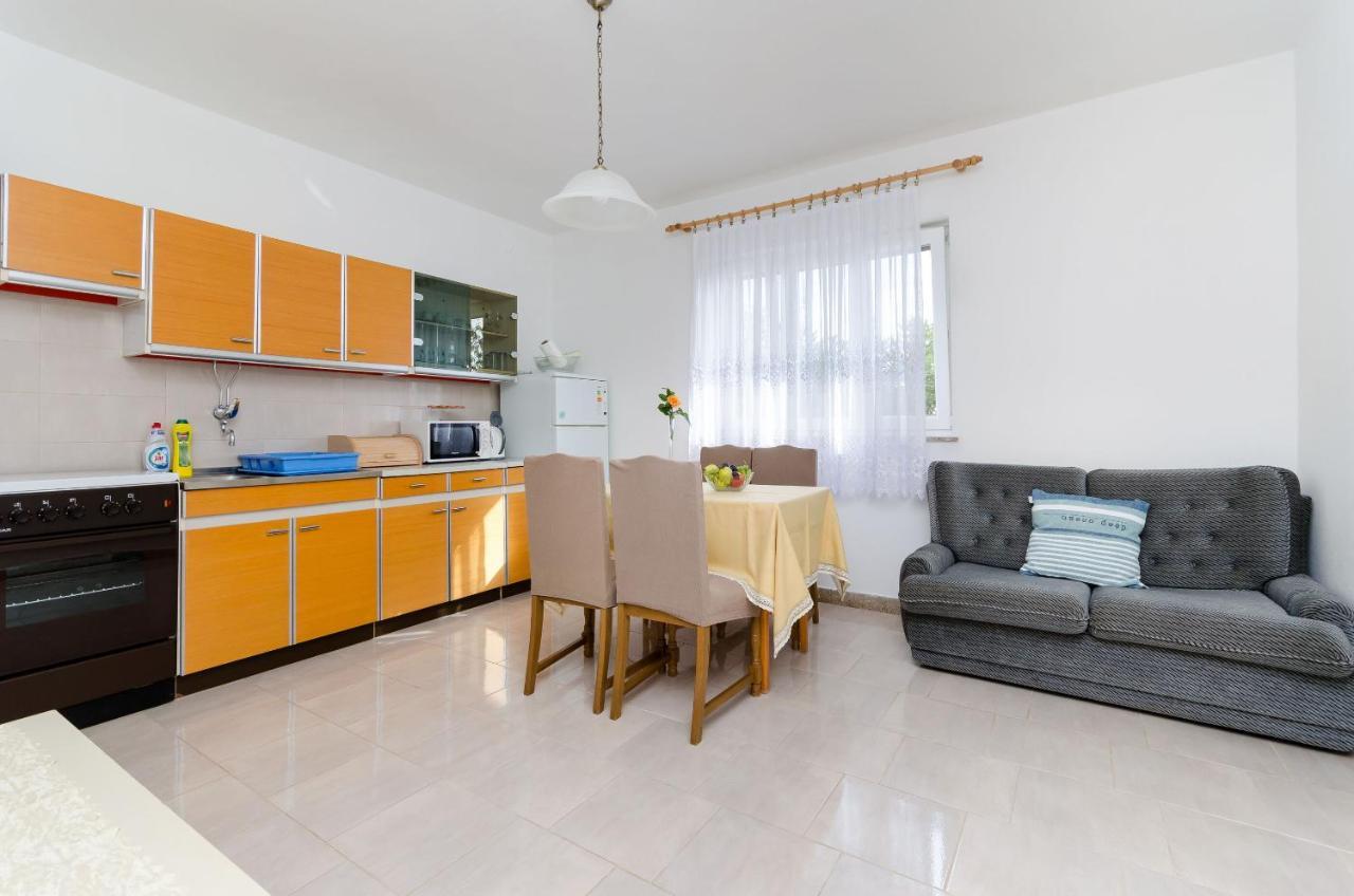 Apartment Milan Senj  Extérieur photo