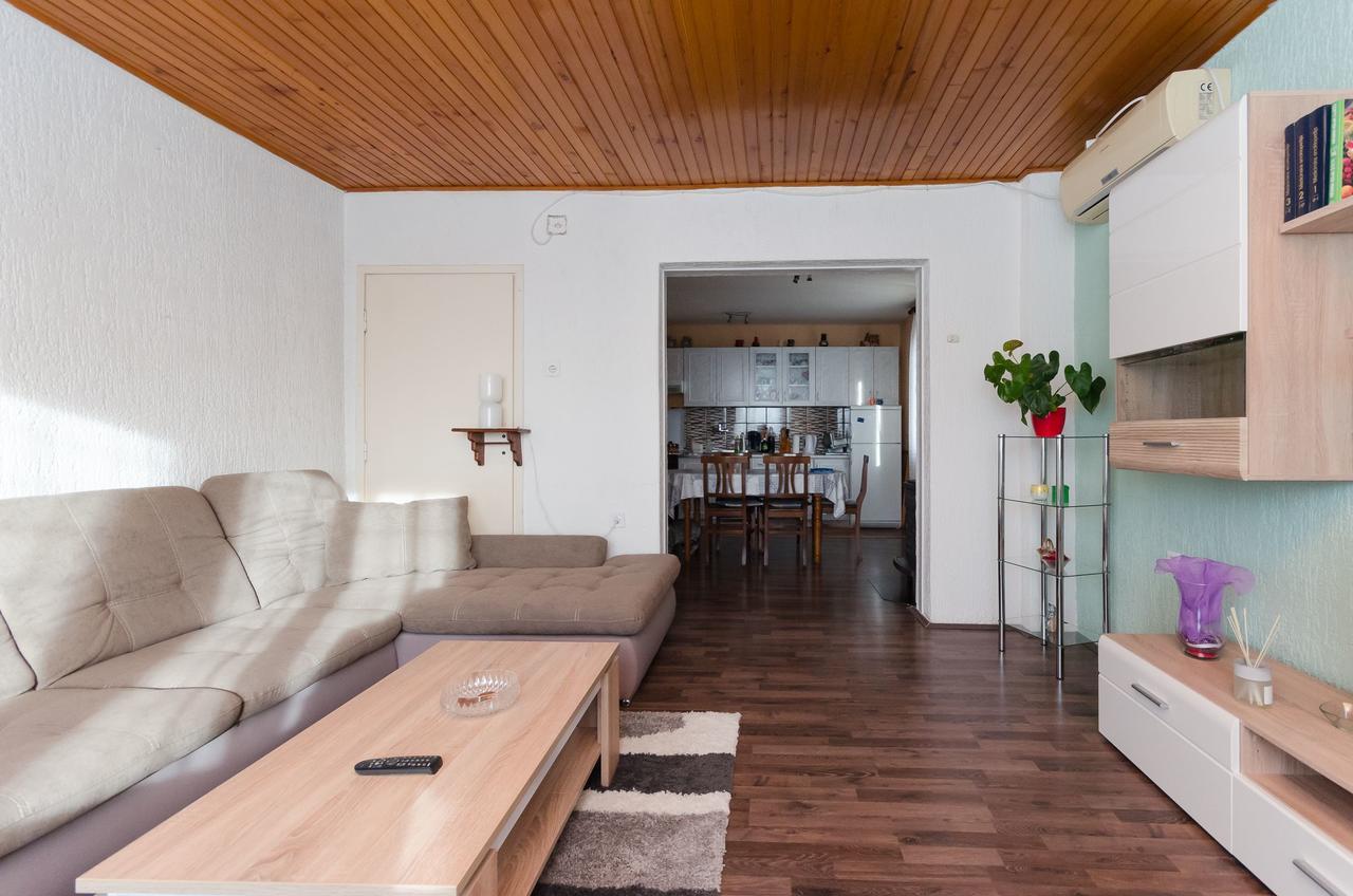 Apartment Milan Senj  Extérieur photo